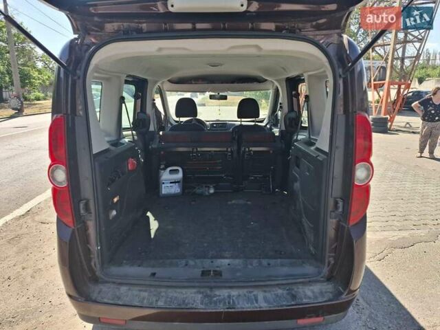 Коричневый Фиат Добло, объемом двигателя 1.37 л и пробегом 204 тыс. км за 6900 $, фото 14 на Automoto.ua