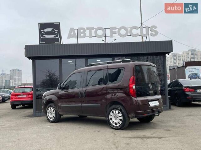 Коричневий Фіат Добло, об'ємом двигуна 1.37 л та пробігом 163 тис. км за 6690 $, фото 4 на Automoto.ua