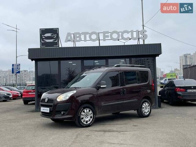 Коричневий Фіат Добло, об'ємом двигуна 1.37 л та пробігом 163 тис. км за 6690 $, фото 3 на Automoto.ua