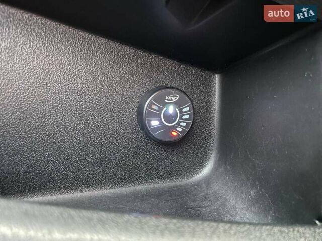 Коричневий Фіат Добло, об'ємом двигуна 1.37 л та пробігом 163 тис. км за 6690 $, фото 15 на Automoto.ua