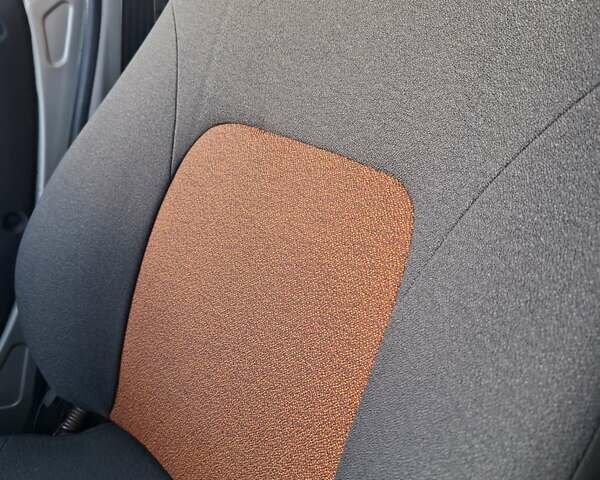 Коричневый Фиат Добло, объемом двигателя 1.4 л и пробегом 185 тыс. км за 7500 $, фото 7 на Automoto.ua