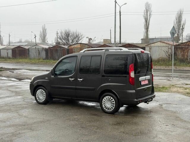 Коричневий Фіат Добло, об'ємом двигуна 0 л та пробігом 196 тис. км за 5500 $, фото 2 на Automoto.ua