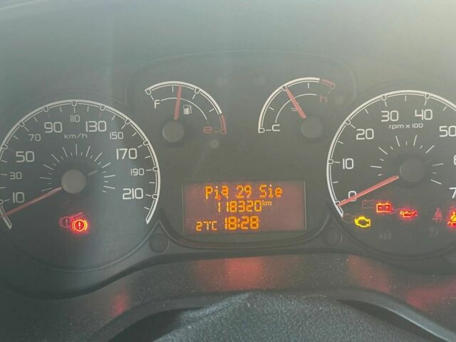 Коричневий Фіат Добло, об'ємом двигуна 2 л та пробігом 118 тис. км за 7200 $, фото 14 на Automoto.ua