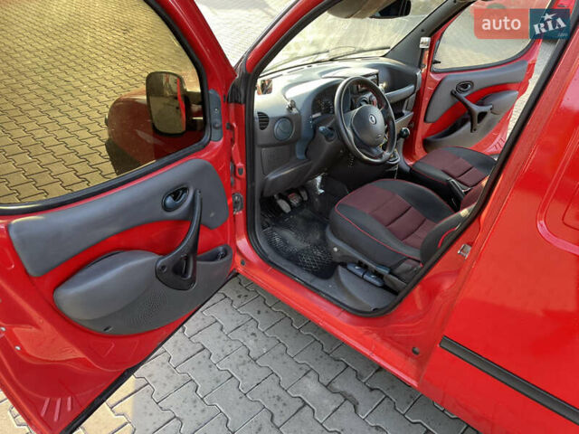 Червоний Фіат Добло, об'ємом двигуна 1.91 л та пробігом 500 тис. км за 2700 $, фото 9 на Automoto.ua