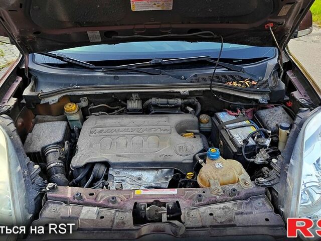 Червоний Фіат Добло, об'ємом двигуна 1.6 л та пробігом 230 тис. км за 5300 $, фото 9 на Automoto.ua