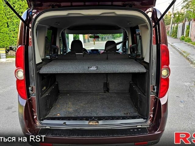 Червоний Фіат Добло, об'ємом двигуна 1.6 л та пробігом 230 тис. км за 5300 $, фото 8 на Automoto.ua