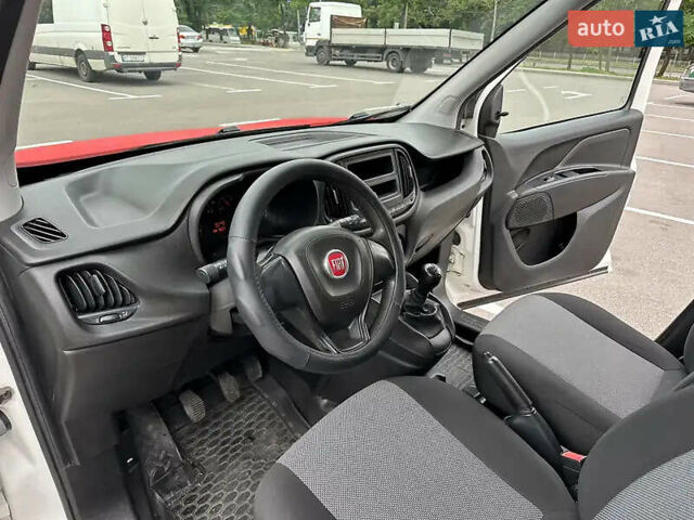 Красный Фиат Добло, объемом двигателя 1.25 л и пробегом 207 тыс. км за 7200 $, фото 14 на Automoto.ua