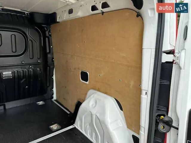 Красный Фиат Добло, объемом двигателя 1.25 л и пробегом 207 тыс. км за 7200 $, фото 18 на Automoto.ua