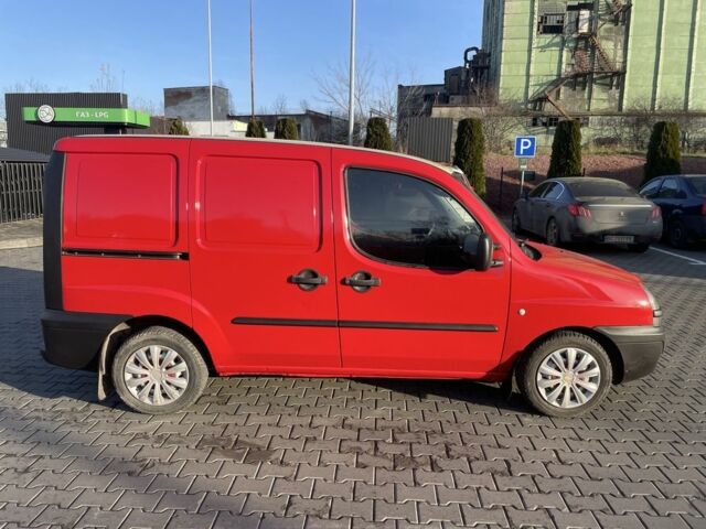 Червоний Фіат Добло, об'ємом двигуна 1.9 л та пробігом 500 тис. км за 2700 $, фото 5 на Automoto.ua