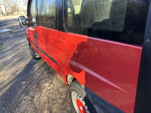 Красный Фиат Добло, объемом двигателя 1.9 л и пробегом 215 тыс. км за 2150 $, фото 8 на Automoto.ua