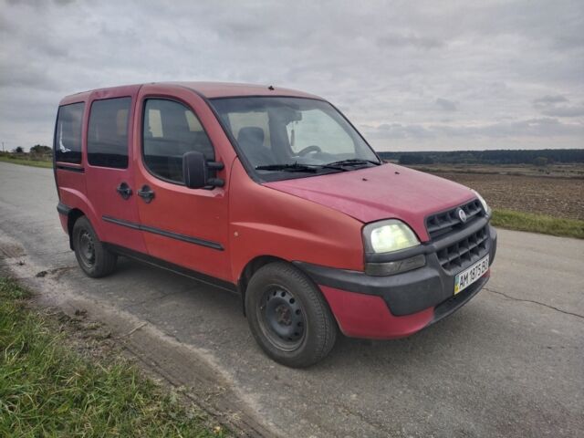 Фиат Добло 2002 в Нетешине на Automoto.ua Красный Фиат Добло, объемом двигателя 1.9 л и пробегом 300 тыс. км за 1750 $, фото 1 на Automoto.ua