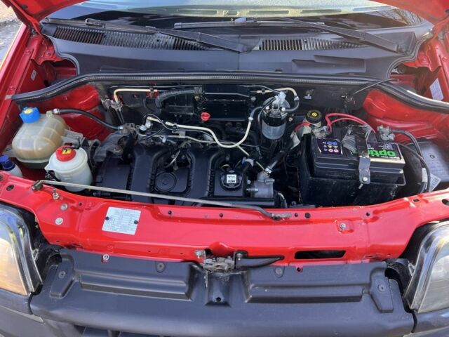 Красный Фиат Добло, объемом двигателя 1.9 л и пробегом 215 тыс. км за 2150 $, фото 17 на Automoto.ua