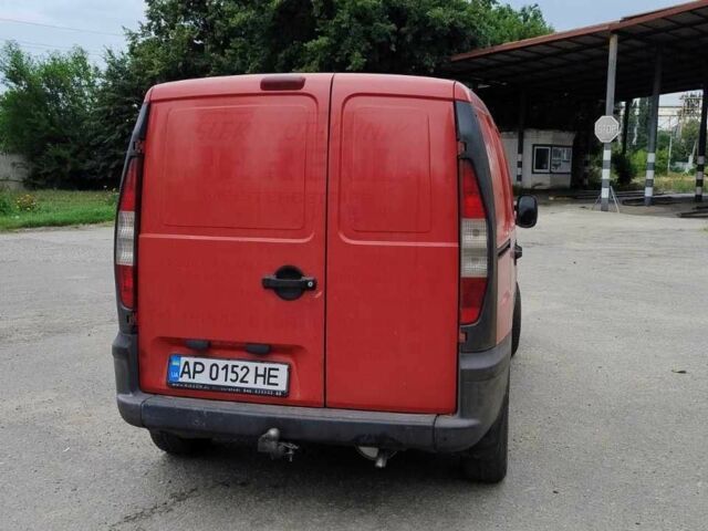 Красный Фиат Добло, объемом двигателя 1.9 л и пробегом 300 тыс. км за 2500 $, фото 7 на Automoto.ua