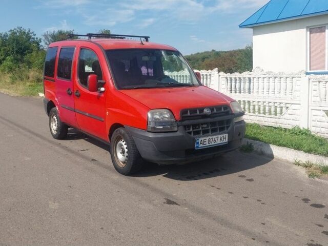 Красный Фиат Добло, объемом двигателя 1.9 л и пробегом 180 тыс. км за 1999 $, фото 5 на Automoto.ua