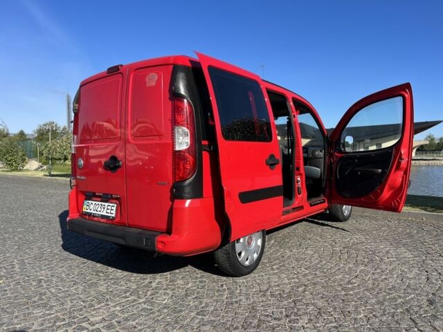Червоний Фіат Добло, об'ємом двигуна 0 л та пробігом 275 тис. км за 3900 $, фото 7 на Automoto.ua
