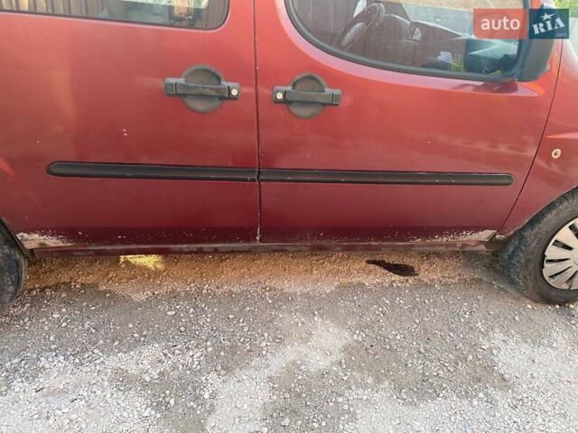 Красный Фиат Добло, объемом двигателя 1.91 л и пробегом 200 тыс. км за 2500 $, фото 5 на Automoto.ua
