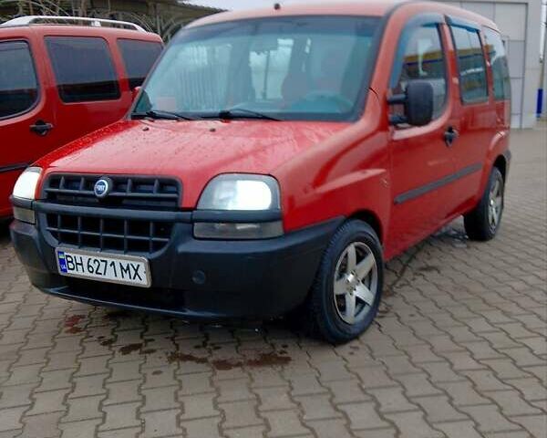 Красный Фиат Добло, объемом двигателя 1.91 л и пробегом 315 тыс. км за 3350 $, фото 2 на Automoto.ua