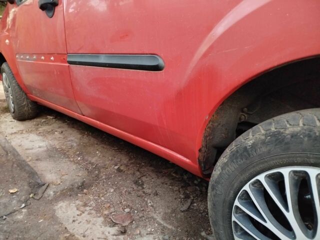 Красный Фиат Добло, объемом двигателя 1.9 л и пробегом 260 тыс. км за 3200 $, фото 1 на Automoto.ua