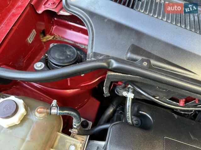 Красный Фиат Добло, объемом двигателя 1.9 л и пробегом 189 тыс. км за 5600 $, фото 12 на Automoto.ua
