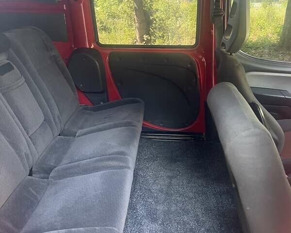 Красный Фиат Добло, объемом двигателя 1.91 л и пробегом 356 тыс. км за 4950 $, фото 9 на Automoto.ua