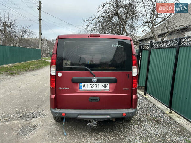 Красный Фиат Добло, объемом двигателя 1.3 л и пробегом 280 тыс. км за 5200 $, фото 2 на Automoto.ua