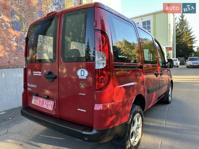 Красный Фиат Добло, объемом двигателя 1.9 л и пробегом 189 тыс. км за 5600 $, фото 4 на Automoto.ua