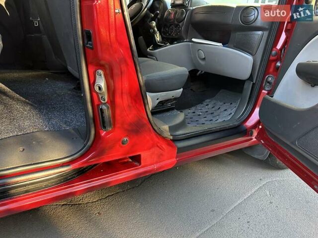 Красный Фиат Добло, объемом двигателя 1.9 л и пробегом 189 тыс. км за 5600 $, фото 31 на Automoto.ua
