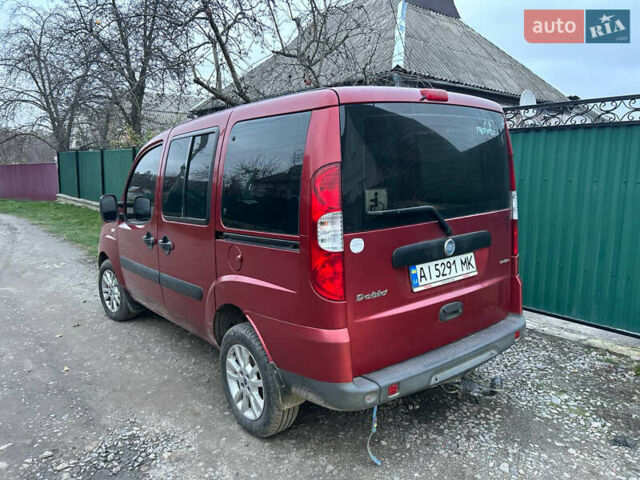 Красный Фиат Добло, объемом двигателя 1.3 л и пробегом 280 тыс. км за 5200 $, фото 1 на Automoto.ua