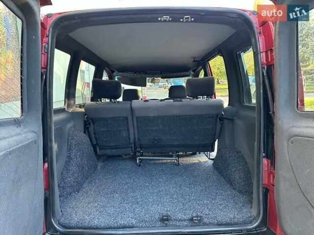 Красный Фиат Добло, объемом двигателя 1.9 л и пробегом 189 тыс. км за 5600 $, фото 28 на Automoto.ua