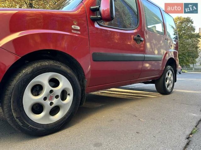 Красный Фиат Добло, объемом двигателя 1.9 л и пробегом 189 тыс. км за 5600 $, фото 8 на Automoto.ua