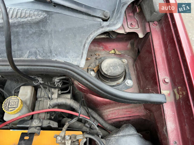 Красный Фиат Добло, объемом двигателя 1.3 л и пробегом 280 тыс. км за 5200 $, фото 13 на Automoto.ua