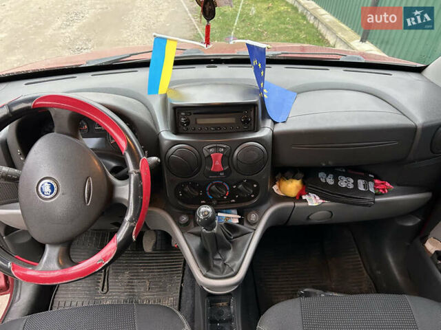 Красный Фиат Добло, объемом двигателя 1.3 л и пробегом 280 тыс. км за 5200 $, фото 10 на Automoto.ua