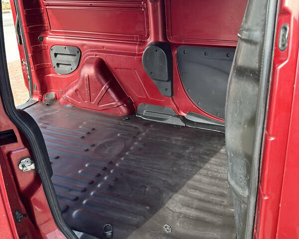 Червоний Фіат Добло, об'ємом двигуна 1.9 л та пробігом 196 тис. км за 2990 $, фото 3 на Automoto.ua