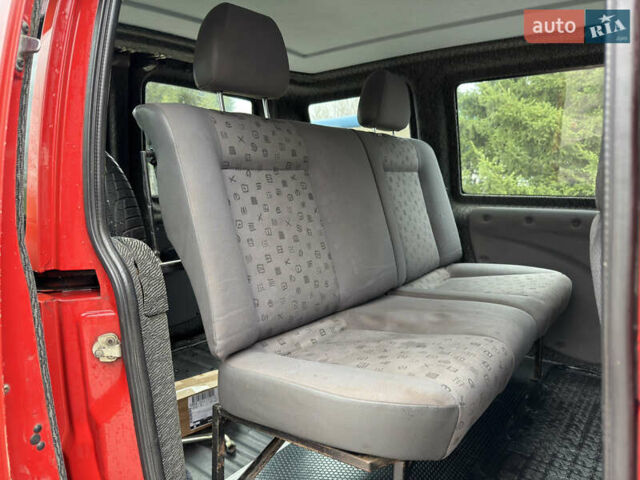 Красный Фиат Добло, объемом двигателя 1.6 л и пробегом 350 тыс. км за 3700 $, фото 19 на Automoto.ua