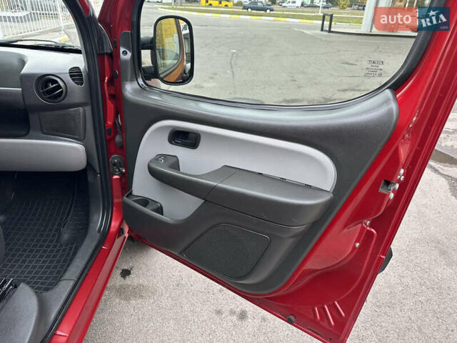 Червоний Фіат Добло, об'ємом двигуна 1.9 л та пробігом 187 тис. км за 6500 $, фото 17 на Automoto.ua