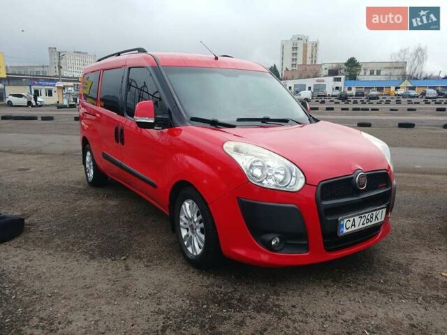 Красный Фиат Добло, объемом двигателя 2 л и пробегом 218 тыс. км за 8499 $, фото 4 на Automoto.ua