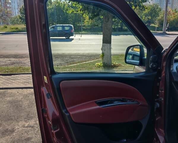 Красный Фиат Добло, объемом двигателя 1.6 л и пробегом 271 тыс. км за 7500 $, фото 14 на Automoto.ua