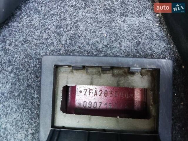 Красный Фиат Добло, объемом двигателя 1.6 л и пробегом 271 тыс. км за 7500 $, фото 25 на Automoto.ua