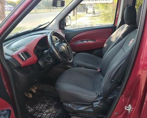 Красный Фиат Добло, объемом двигателя 1.6 л и пробегом 271 тыс. км за 7500 $, фото 20 на Automoto.ua