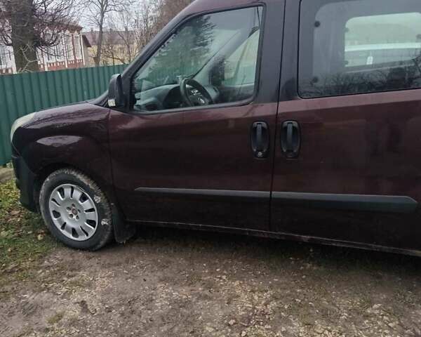 Червоний Фіат Добло, об'ємом двигуна 1.37 л та пробігом 246 тис. км за 6400 $, фото 8 на Automoto.ua