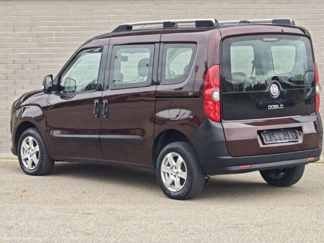 Червоний Фіат Добло, об'ємом двигуна 1.6 л та пробігом 119 тис. км за 6500 $, фото 5 на Automoto.ua