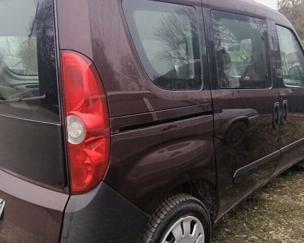 Червоний Фіат Добло, об'ємом двигуна 1.37 л та пробігом 246 тис. км за 6400 $, фото 9 на Automoto.ua