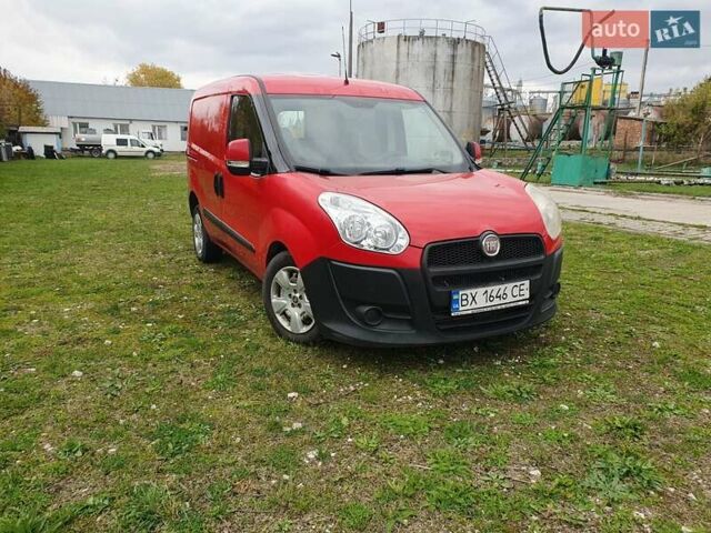 Красный Фиат Добло, объемом двигателя 1.25 л и пробегом 250 тыс. км за 4200 $, фото 1 на Automoto.ua