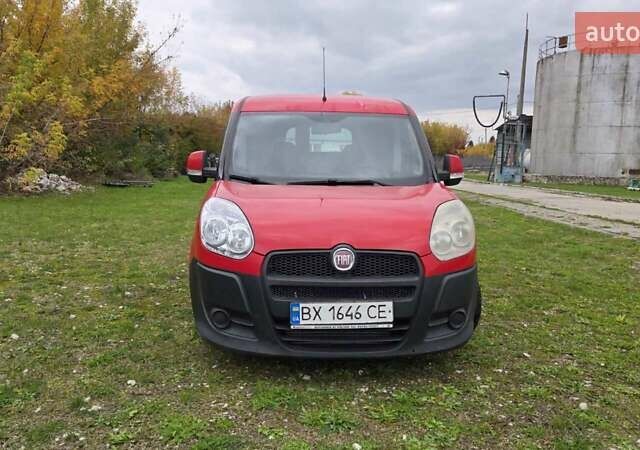 Красный Фиат Добло, объемом двигателя 1.25 л и пробегом 250 тыс. км за 4200 $, фото 7 на Automoto.ua