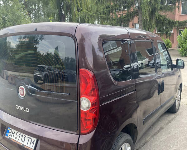 Червоний Фіат Добло, об'ємом двигуна 1.3 л та пробігом 127 тис. км за 7700 $, фото 1 на Automoto.ua