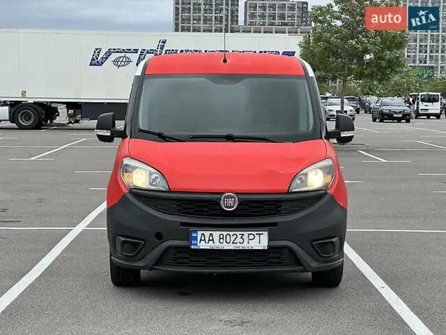 Красный Фиат Добло, объемом двигателя 1.25 л и пробегом 203 тыс. км за 6800 $, фото 3 на Automoto.ua