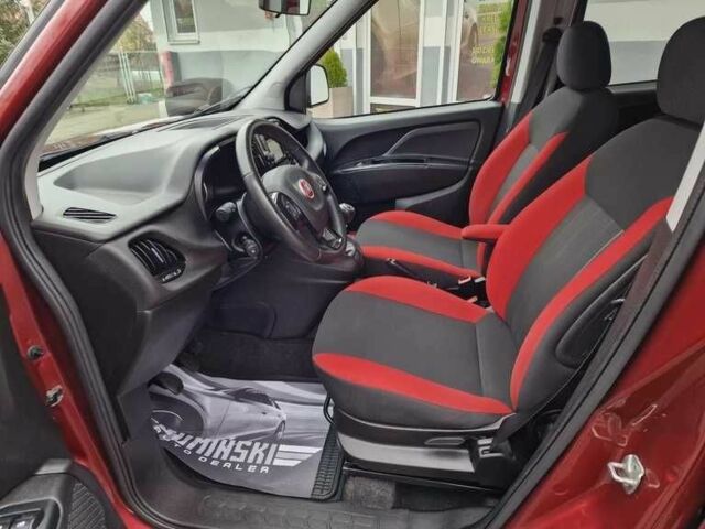 Красный Фиат Добло, объемом двигателя 1.6 л и пробегом 159 тыс. км за 8600 $, фото 17 на Automoto.ua