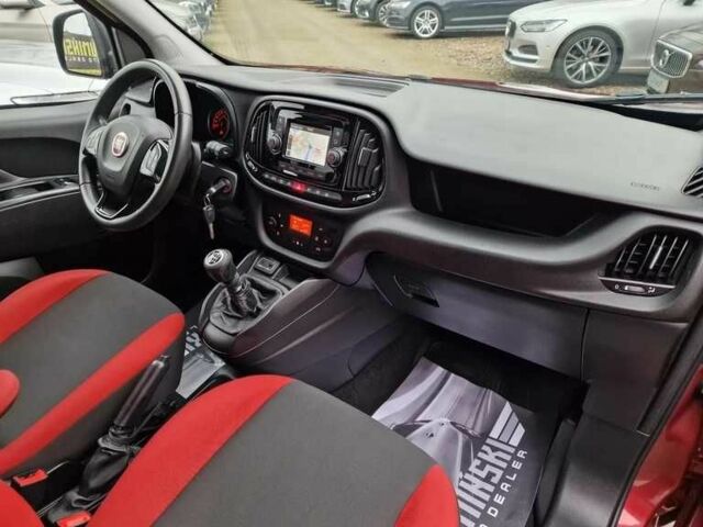 Красный Фиат Добло, объемом двигателя 1.6 л и пробегом 159 тыс. км за 8600 $, фото 13 на Automoto.ua