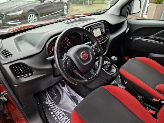 Красный Фиат Добло, объемом двигателя 1.6 л и пробегом 159 тыс. км за 8600 $, фото 20 на Automoto.ua