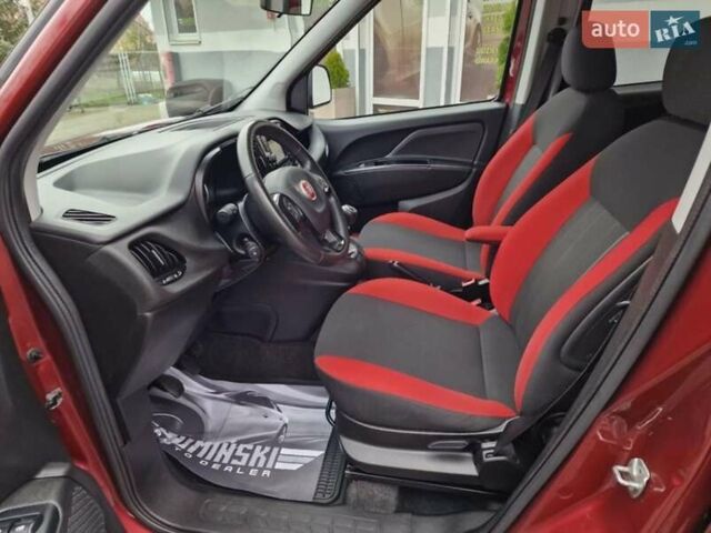 Красный Фиат Добло, объемом двигателя 1.6 л и пробегом 158 тыс. км за 11500 $, фото 19 на Automoto.ua
